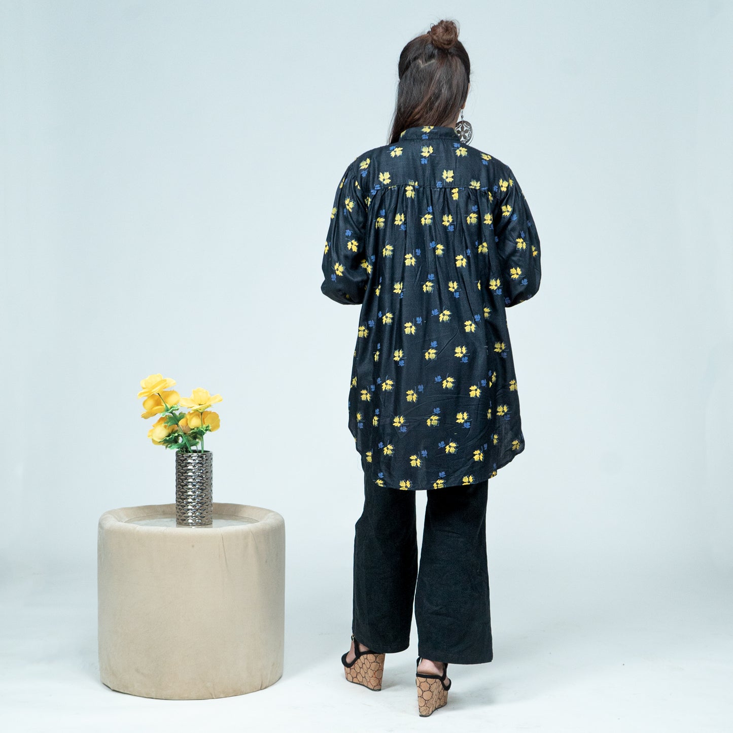Noir Leaf Top